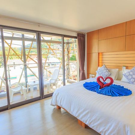 Room Actually Karon Camera foto